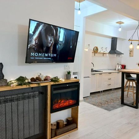 Belleview North Studio Apartment ซินายา ภายนอก รูปภาพ